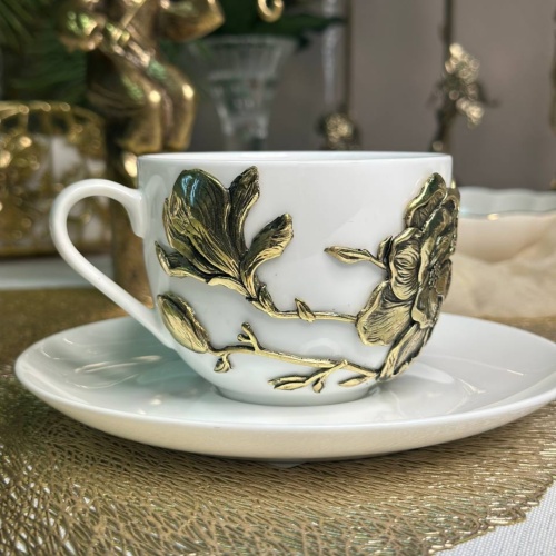 Чайная пара Магнолия латунь в черной подарочной коробке