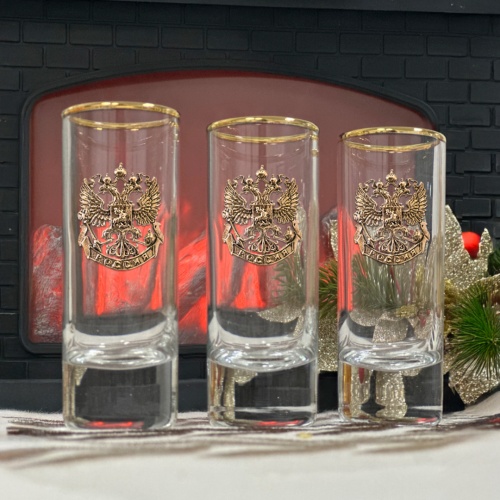 Набор из 3-х стопок для водки Сиде с накладкой Герб России в камуфляжной коробке с картонными разделителями и крафтовым наполнителем