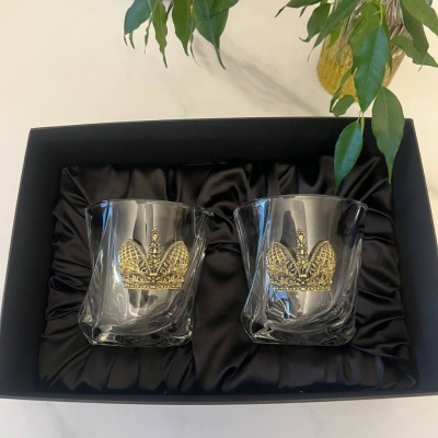 Набор из 2-х бокалов для виски с накладками Корона в черной коробке