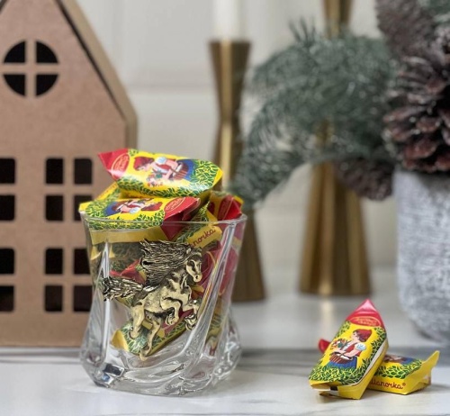 Бокал для виски Огненная  Лошадь в подарочной коробке домик с конфетами