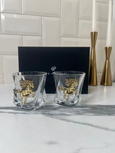 Набор из 2-х бокалов для виски с накладкой Огненный конь в черной подарочной коробке