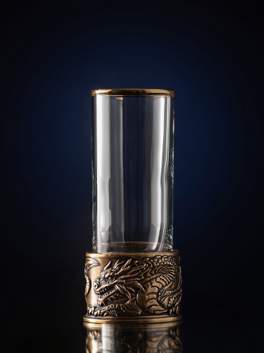 Набор 4 бокала для коньяка (Р) "Дракон на шаре",6 стопок патрон "Дракон", в деревянной шкатулке.