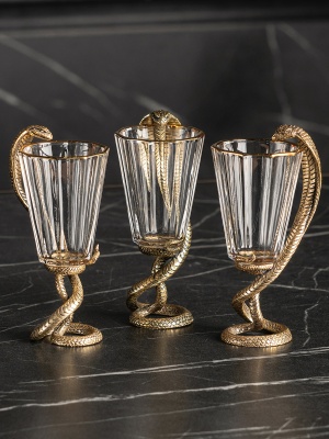 Набор 3 лафитника и статуэтка "Змея",  в коробке из дизайнерского картона