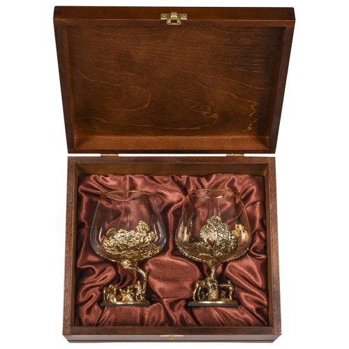 Набор 2 бокала для коньяка "Охота на Медведя" и "Охота на Лося", в шкатулке из массива