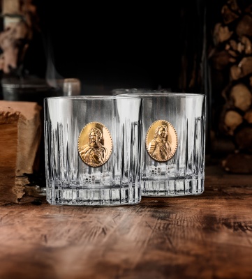 Набор 2 бокала виски Таймлесс с накл."Петр I " и нак. "Екатерина II " в черной подарочной коробке