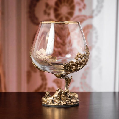 Набор 2 бокала для коньяка "Львица со львятами", в шкатулке из массива