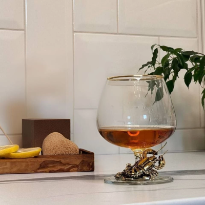 Подарочный бокал для коньяка "Рак" в подарочной коробке