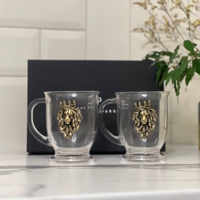 Набор для глинтвейна: 2 чашки с накладками Лев в короне  в черной коробке