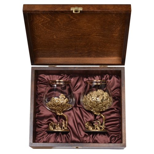 Набор 2 бокала для коньяка "Охота на Кабана" и "Охота на Медведя", в шкатулке из массива