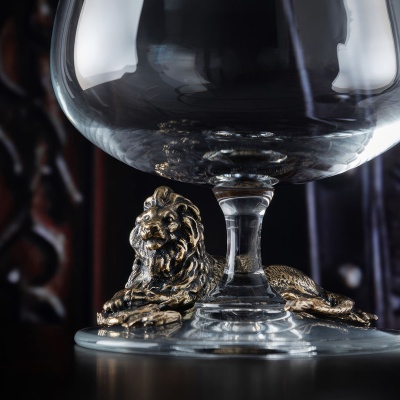 Подарочный набор из 4 бокалов для коньяка "Лев" в подарочной коробке