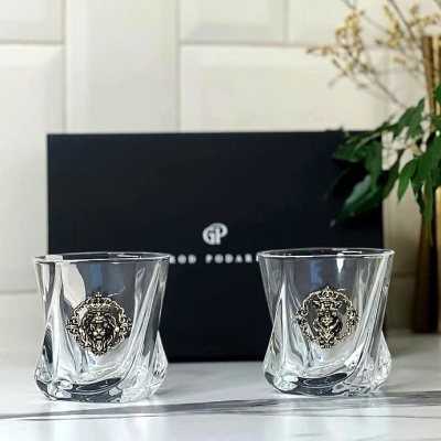 Набор из 2-х бокалов для виски с накладками Лев фас и Львица фас в черной коробке