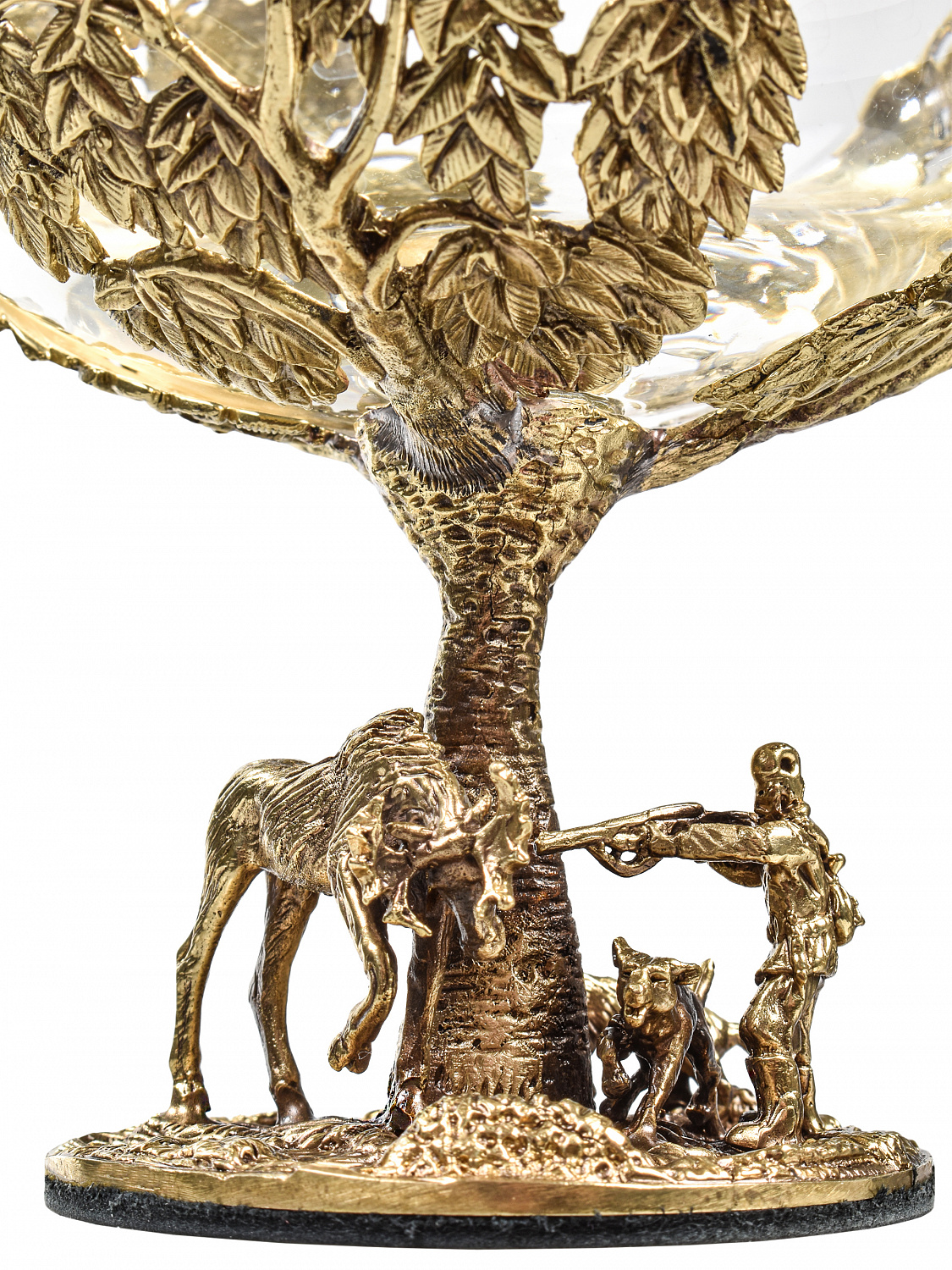 Набор бокалов для коньяка со штофом Охота в большом футляре с накладкой Настоящий мужчина