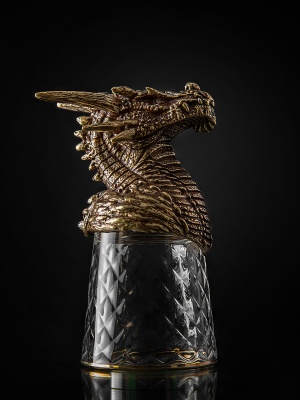 Стопка-перевертыш "Дракон", в черной подарочной упаковке.