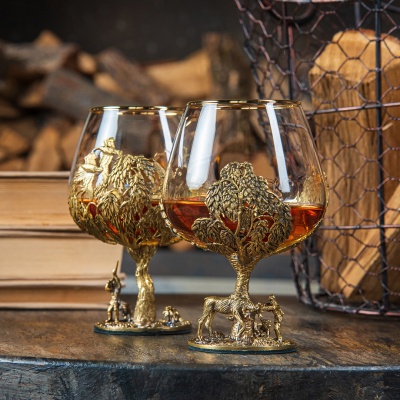 Набор 2 бокала для коньяка "Охота на Уток" и "Охота на Лося", в шкатулке из массива