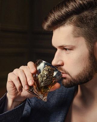 Бокал для виски "Медведь" в картонной коробке