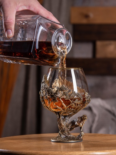 Бокал для коньяка 420 мл Тигр Royal  в подарочной коробке