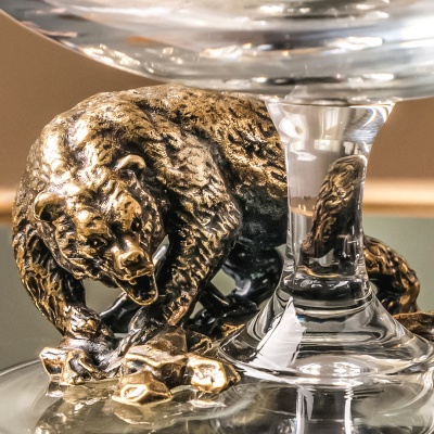 Подарочный бокал для коньяка "Медведь Гризли" в подарочной коробке