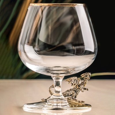 Подарочный бокал для коньяка "Дракон" в подарочной коробке