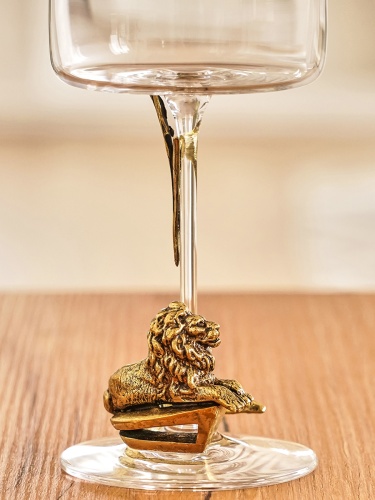 Бокал для вина "Лев ЛОРД"(со статуэткой на ножке) в подарочной упаковке.