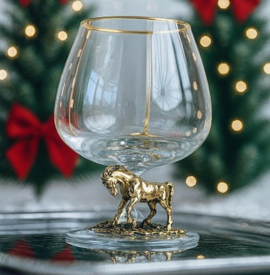 Бокал для коньяка символ года Лошадь в черной коробке