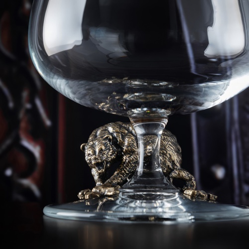 Подарочный набор из 4 бокалов для коньяка "Лев и Медведь Гризли" в подарочной коробке