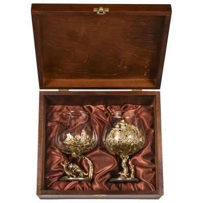 Набор 2 бокала для коньяка "Охота на Оленя" и "Охота на Утку", в шкатулке из массива