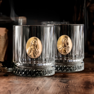 Набор 2 бокала виски Элизия с накл."Петр I " и нак. "Екатерина II " в черной подарочной коробке