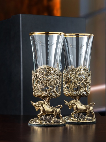 Набор 2 лафитника "Бык", в черной подарочной упаковке.