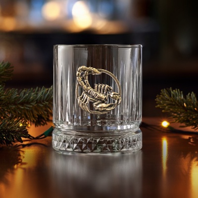 Бокал для виски Элизия с накладкой Скорпион, упаковка Домик