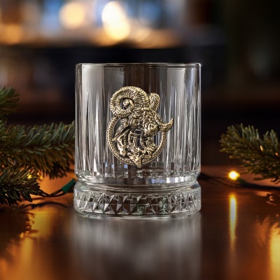 Бокал для виски Элизия с накладкой Козерог, упаковка Домик