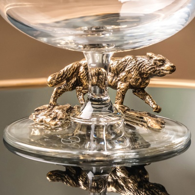 Подарочный бокал для коньяка "Волк" в подарочной коробке