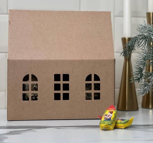 Набор из 2-х бокалов для виски с накладкой Огненный конь в подарочном Домике с конфетами