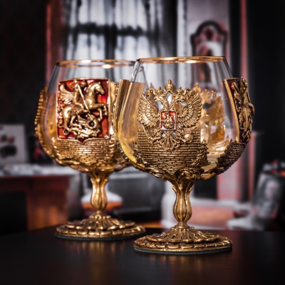 Набор 2 бокала для коньяка "Москва, Георгий Победоносец", в шкатулке из массива