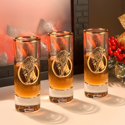 Набор из 3-х стопок для водки Сиде с накладкой Лев 1 в камуфляжной коробке с картонными разделителями и крафтовым наполнителем