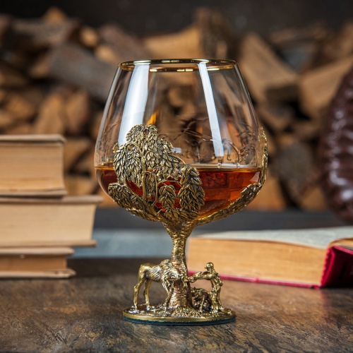 Набор 2 бокала для коньяка "Охота на Уток" и "Охота на Лося", в шкатулке из массива