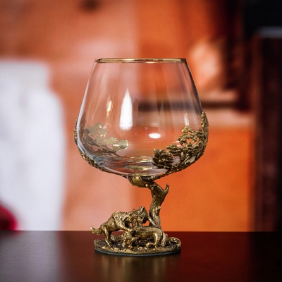 Набор 2 бокала для коньяка "Волки", в шкатулке из массива