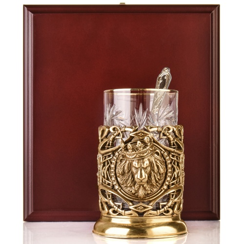 Подстаканник ручной работы "Лев", в шкатулке из массива