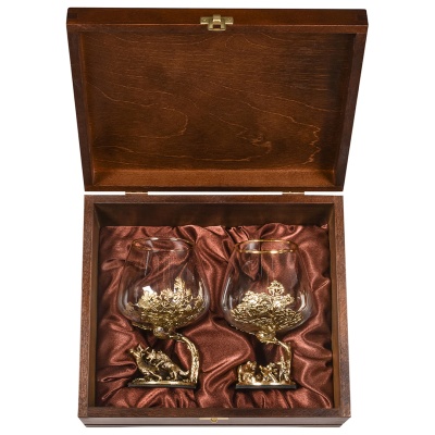 Набор 2 бокала для коньяка "Охота на Оленя" и "Охота на Медведя", в шкатулке из массива