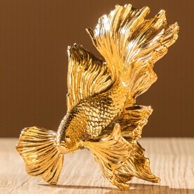 Статуэтка Золотая рыбка в транспортной коробке