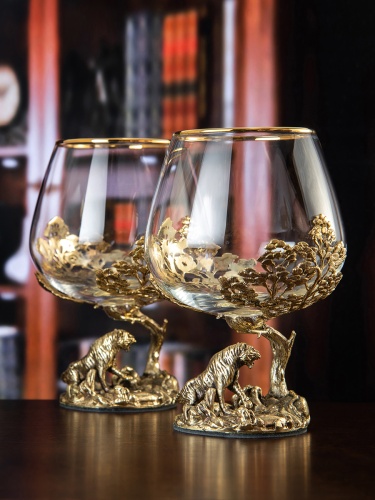 Набор 2 бокала для коньяка "Тигр", в шкатулке из массива